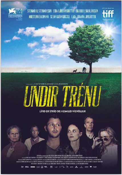 Undir trénu